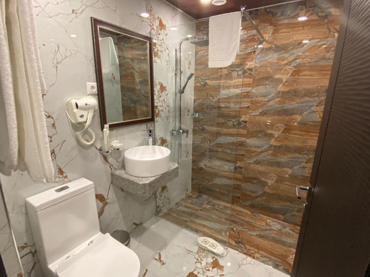 Vg Hotel 耶烈万 外观 照片